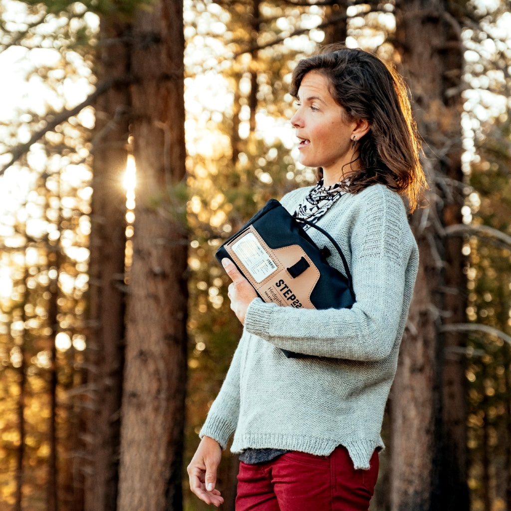 Hedgehog™  Toiletry Roll